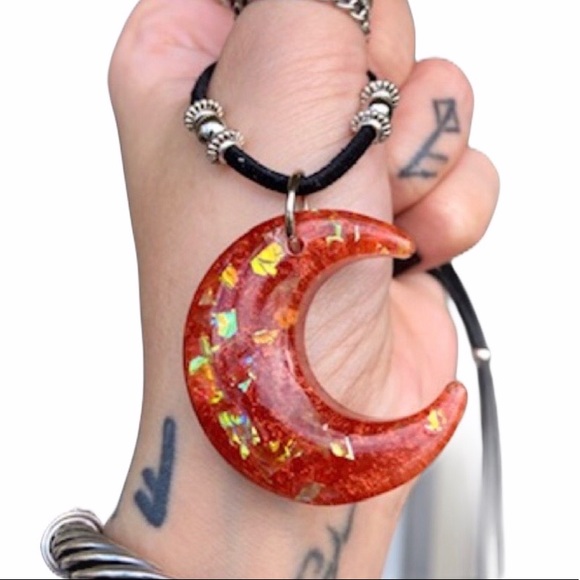 Dark heaven Jewelry - Orange & iridescent glitter resin crescent moon